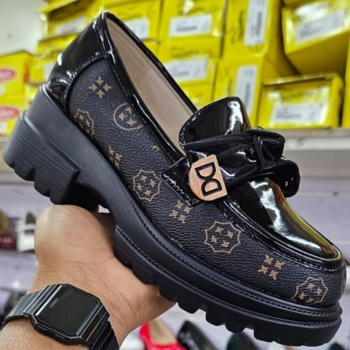 LADIES SHOES