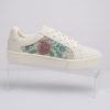 LADIES SNEAKER